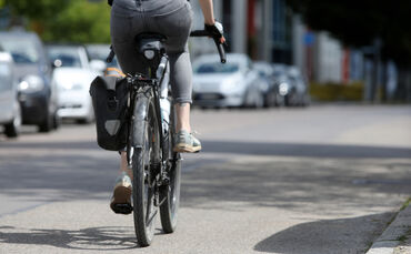 Rad Fahrrad radweg symbol symbolbild symbolfoto