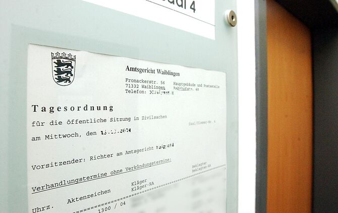 Amtsgericht Waiblingen  sittzungsplan feature Gericht verbrechen usw. - 1 - 1 - 1