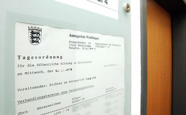 Amtsgericht Waiblingen  sittzungsplan feature Gericht verbrechen usw. - 1 - 1 - 1