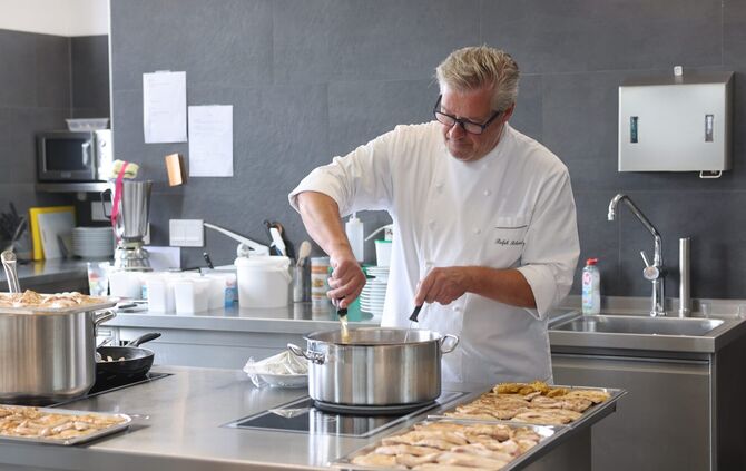 Riani Wirtschaftsbeilage