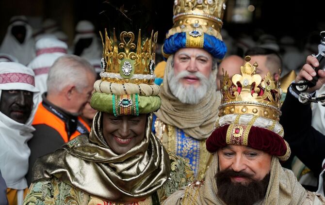 Parade der Heiligen Drei Könige in Sevilla