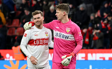 Fußball Bayer 04 Leverkusen vs. VfB Stuttgart - 1