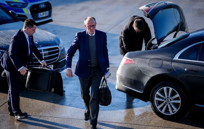 Bundeskanzler Merz reist nach Indien