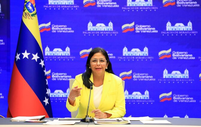 Geschäftsführende Präsidentin Delcy Rodríguez