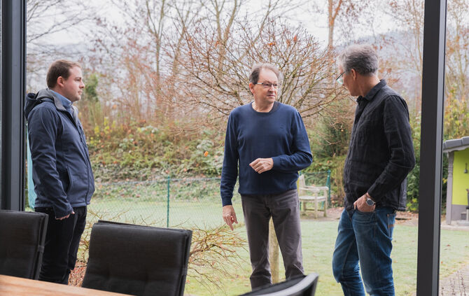 Beim Umstieg auf eine Wärmepumpe gilt es einiges zu beachten - zum Beispiel den Standort.