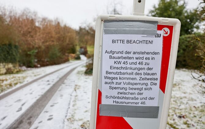 Im Herbst 2025 haben die Arbeiten an der Trinkwasserfernleitung auf dem Schönbühl begonnen - abgeschlossen sind sie aber noch la