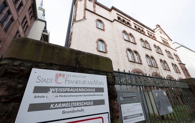 Suche nach achtjährigem Jungen in Frankfurt