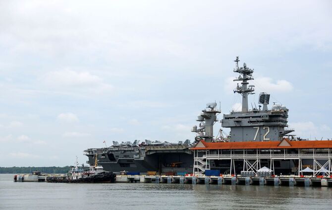 US-Flugzeugträger «Abraham Lincoln» in Malaysia