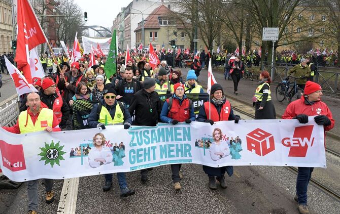 Zweite Tarifrunde für Länderbeschäftigte