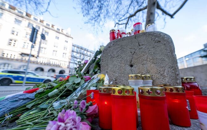 Prozess um Anschlag – Schweigen und klare Geste