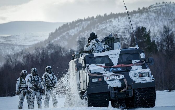 Bundesverteidigungsminister Pistorius besucht Nato-Übung