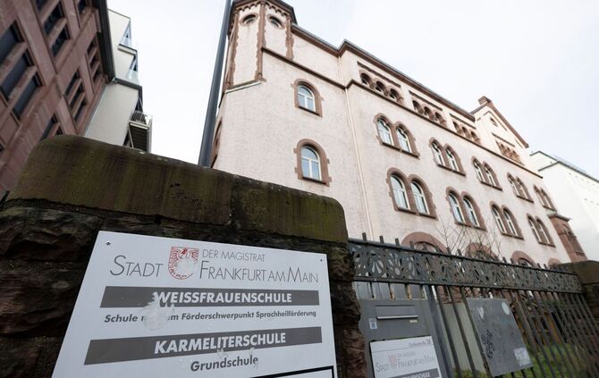 Suche nach achtjährigem Jungen in Frankfurt