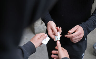 Das Amtsgericht Waiblingen hat wegen des Verstoßes gegen das Waffengesetz und Besitzes illegaler Betäubungsmittel verhandelt (Sy