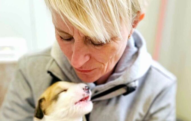 Nicole Deutschmann engagiert sich ehrenamtlich im Tierschutzverein Streunerfreunde-Lugoj Romania.