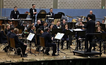 Das Landespolizeiorchester beim Auftritt in der Justinus-Kerner-Halle.