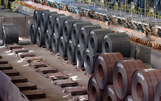 Die deutsche Industrie klagt sehr viel seltener über Materialmangel. (Archivbild)