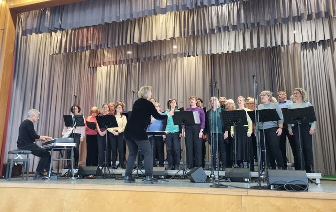 Der Chor "MixDur" der Liedertafel Winnenden ist einer von nur sechs verbliebenen Chören der Sängervereinigung Berglen - er ist j