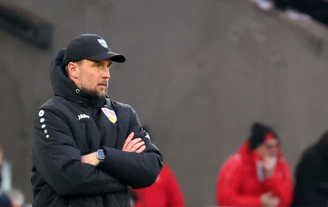 VfB-Trainer Sebastian Hoeneß will in Rom Zählbares mitnehmen.