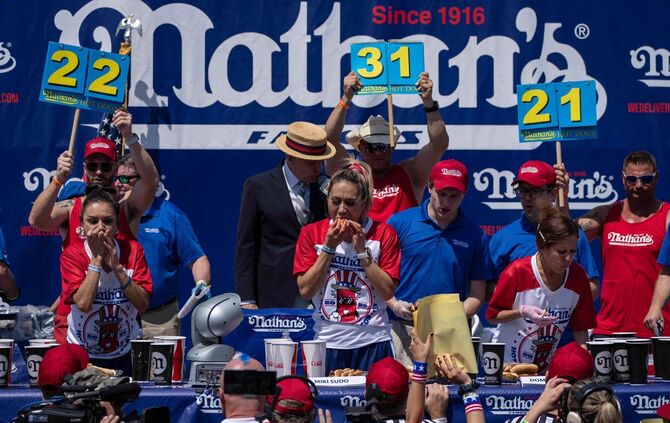 Hotdog-Wettessen in New York