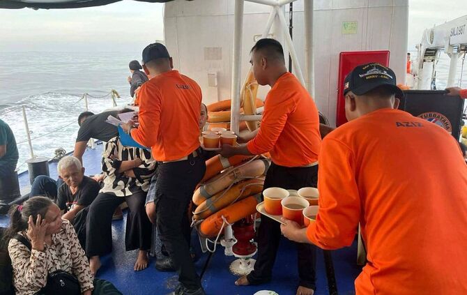 Fähre sinkt vor Philippinen – Dutzende Menschen vermisst