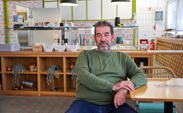 Gründer Christos Minoudis im Restaurant Souzis in Rommelshausen.