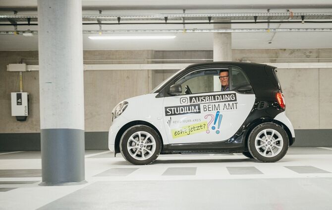 Der muss leider eine Weile draußen bleiben: In der neuen Tiefgarage des Landratsamts in Waiblingen sorgen Baumaßnahmen einige Ta