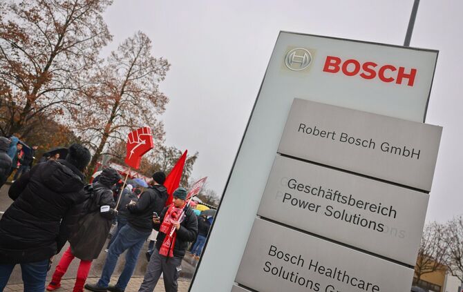 Demo am Bosch-Standort in Waiblingen im November 2025.