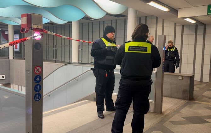 U-Bahn überrollt zwei Menschen in Hamburg
