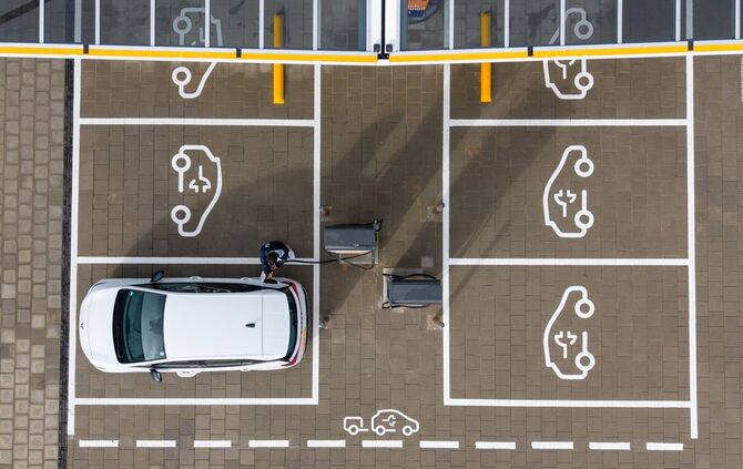 Die neue Förderung für Elektroautos hat das Interesse bei Kunden deutlich gesteigert. (Symbolbild)