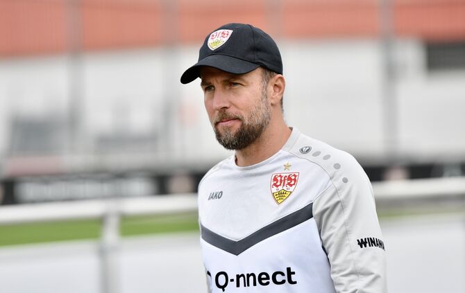 VfB-Trainer Sebastian Hoeneß nimmt erneut viele Veränderungen an seiner Startelf vor.