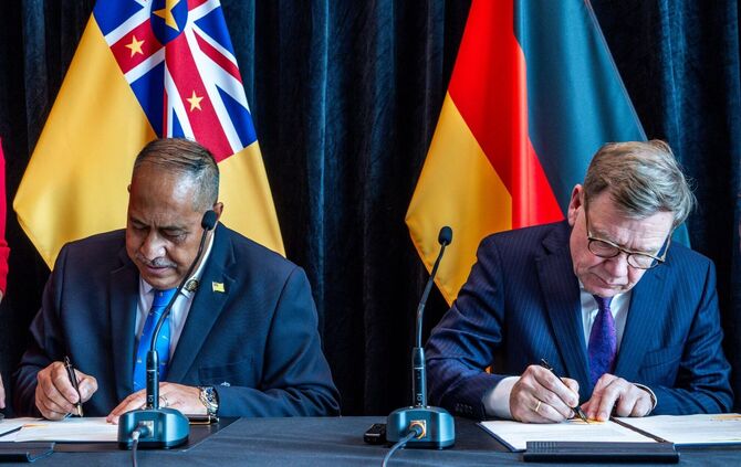 Außenminister besucht Neuseeland