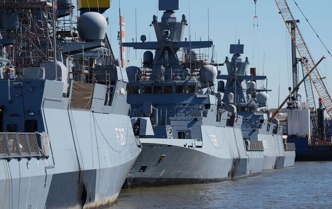 Korvetten für Marine