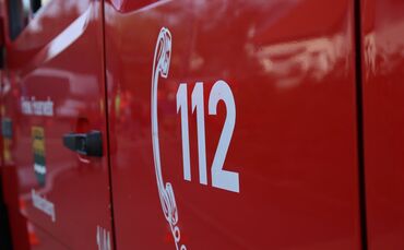 Blaulicht Feuerwehr Feuerwehrauto 112 Einsatz Feuerwehreinsatz Symbolfoto