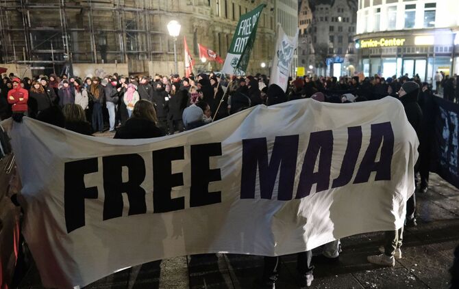 Proteste gegen Verurteilung von Maja T. in Berlin