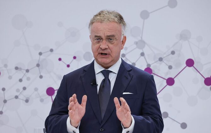 Evonik Jahreszahlen