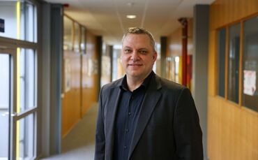 Mario Comite, Rektor der Salier Realschule, wünscht sich eine verbindliche Grundschulempfehlung für alle Schularten.