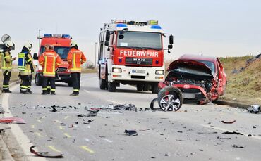 Beide Fahrzeuge waren nicht mehr fahrbereit.