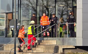 Chlorgasaustritt in Hallenbad – mehrere Verletzte