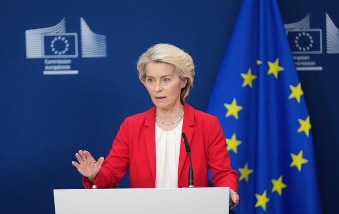 Druck ist die einzige Sprache, die Russland versteht, sagt EU-Kommissionspräsidentin Ursula von der Leyen. (Archivbild)