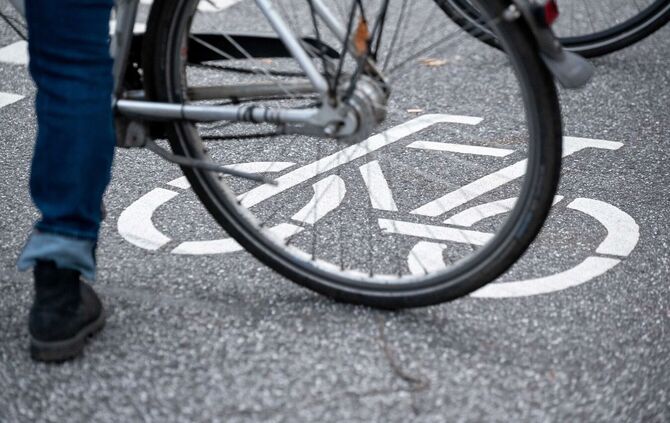 Fahrradfahrer (Symbolbild)