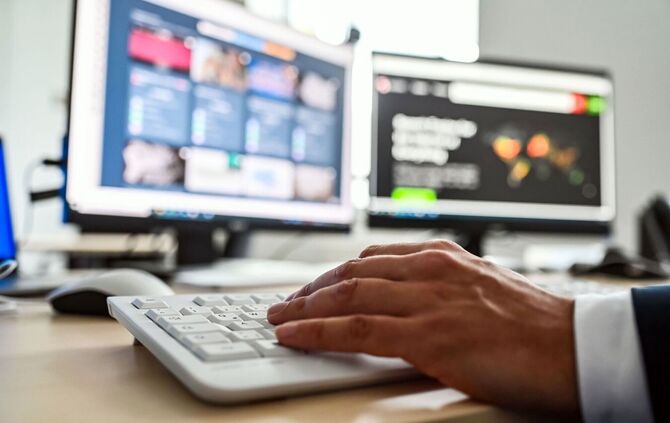 Den Spezialisten ist erneut ein Kinderschänder ins Netz gegangen. (Symbolbild)