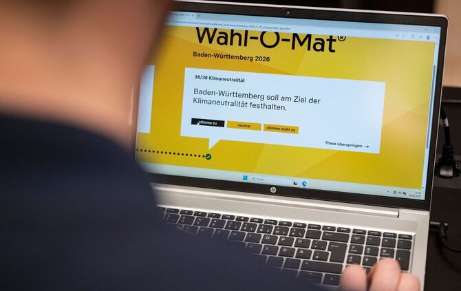 Vorstellung des Wahl-O-Mat zur Landtagswahl