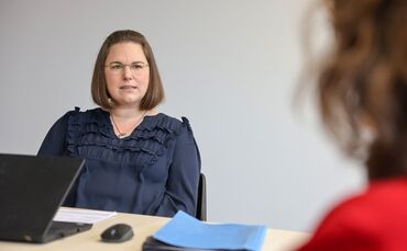 Steigen bei der SV Winnenden die Mitgliederbeiträge, weil 2026 die Hallengebühren steigen? Gespräch mit Geschäftsführerin Claudi