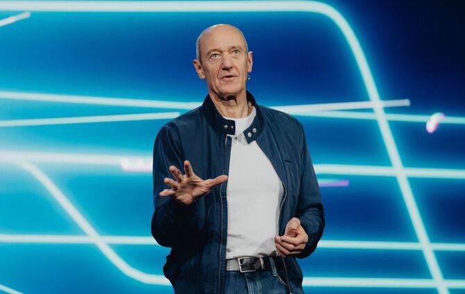 Siemens-CEO Roland Busch  auf der Technikmesse CES