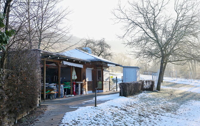 Der Kiosk im Freibad Strümpfelbach.