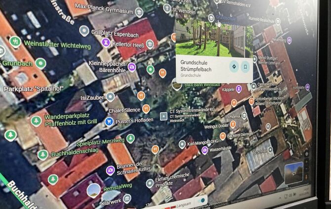 In Schnait gibt es plötzlich laut Google Maps Einrichtungen und Läden, die eigentlich in anderen Teilen des Rems-Murr-Kreises li