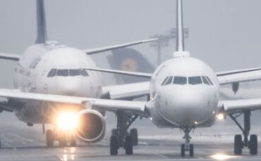 Winterbetrieb am Flughafen Frankfurt