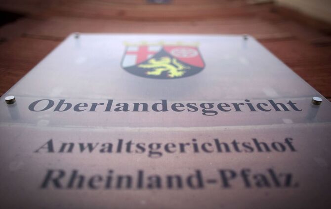 Nach der Anklage kam nun die Verteidigung zu Wort.