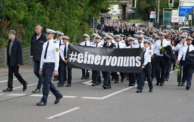 Trauerfeier für erschossenen Polizisten