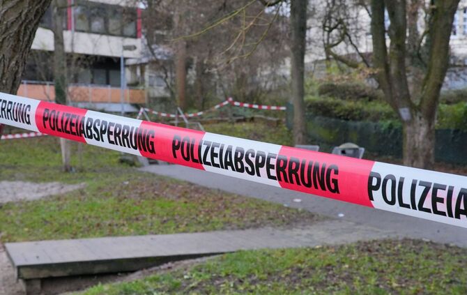 16-Jähriger auf Stuttgarter Spielplatz angeschossen
